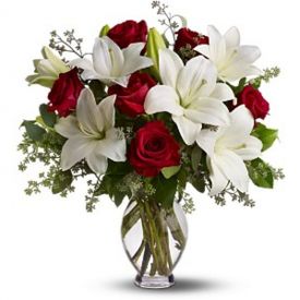 Bunch of 10 red roses and white lilies with vase