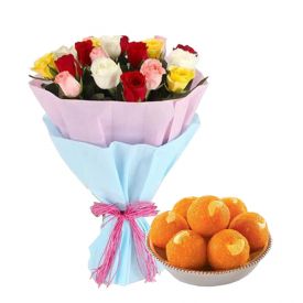 Bunch of 10 Mixed Roses with 1/2 Kg Motichur Laddoo