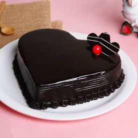 Valentines Day Heart Shaped Chocolate Truffle Cake