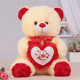 Cute Teddy bear with little heart