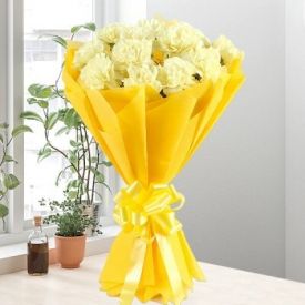 Bunch Of 10 Yellow Carnation