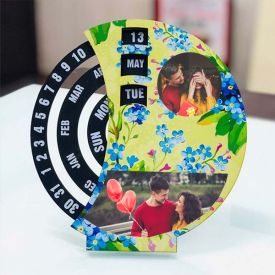 Desktop Calendar Personalized With 12 Images