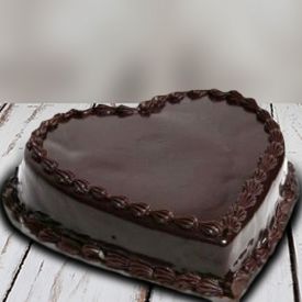 Heart shaped Chocolate & cake
