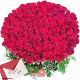 Basket of 500 Red Roses